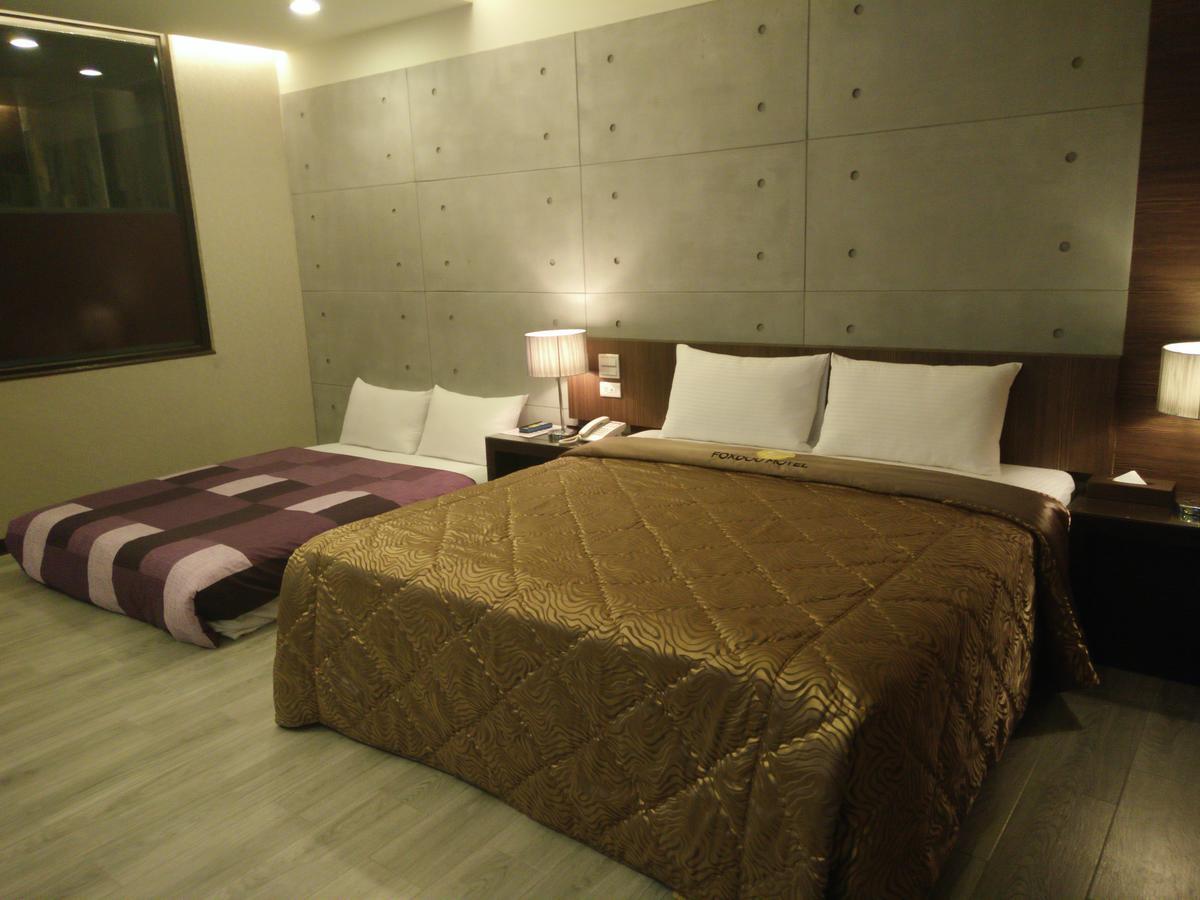 Foxdou Business Motel Tainan Exteriör bild