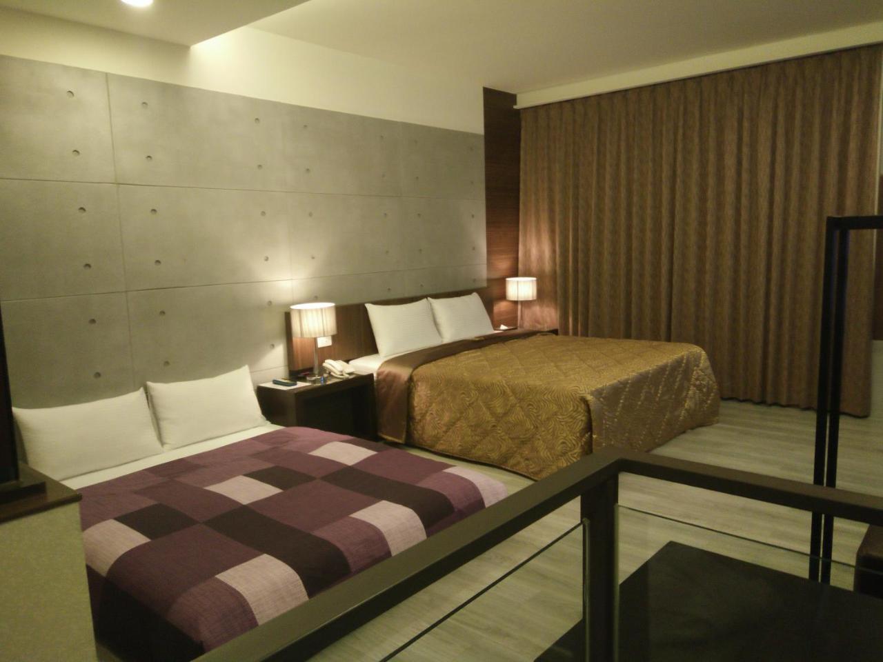 Foxdou Business Motel Tainan Exteriör bild